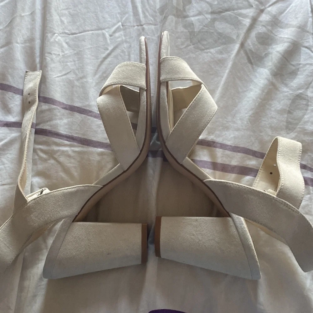 Zara cream strappy sandals - Picture 5 of 7